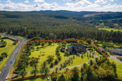 Photo of property in 338 Old North Road, Kumeu, 0892