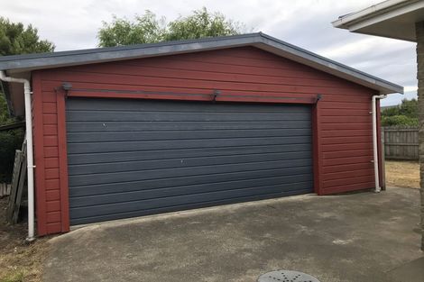 Photo of property in 100 Dunbeath Crescent, Kew, Invercargill, 9812