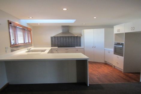 Photo of property in 15 Rochford Place, Bryndwr, Christchurch, 8052