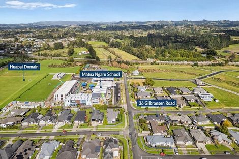 Photo of property in 36 Gilbransen Road, Kumeu, 0810