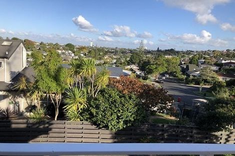 Photo of property in 50 Knightsbridge Drive, Forrest Hill, Auckland, 0620