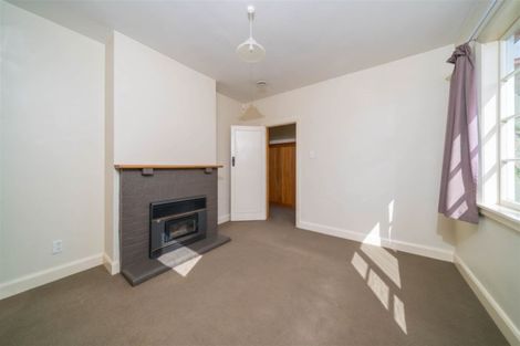 Photo of property in 87 Middlepark Road, Sockburn, Christchurch, 8042