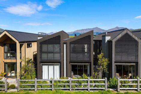 Photo of property in 41 Ryan Loop, Jacks Point, 9371