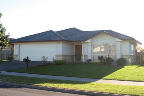 Photo of property in 39 Croftview Road, Wattle Downs, Auckland, 2103