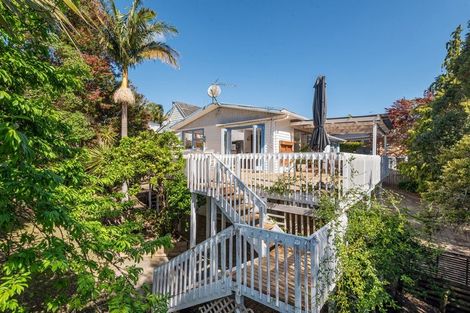 Photo of property in 141a Manuka Road, Bayview, Auckland, 0629
