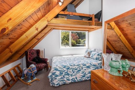 Photo of property in 21a Page Point, Mellons Bay, Auckland, 2014