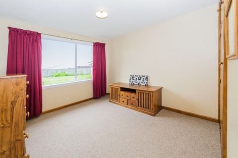 Photo of property in 28 Kimberley Road, Darfield, 7510