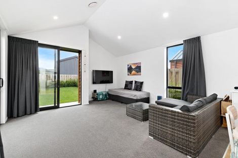 Photo of property in 23 Lauder Street, Lake Hayes, Queenstown, 9304