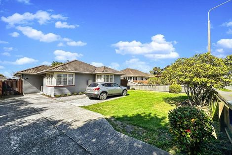 Photo of property in 68 Racecourse Road, Sockburn, Christchurch, 8042