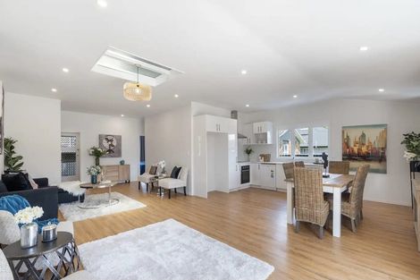 Photo of property in 163a Gray Avenue, Papatoetoe, Auckland, 2024