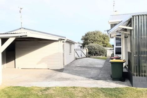 Photo of property in 7 Koromiko Avenue, Hawera, 4610