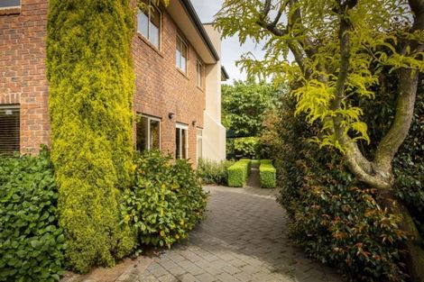 Photo of property in 41b Avonhead Road, Avonhead, Christchurch, 8042