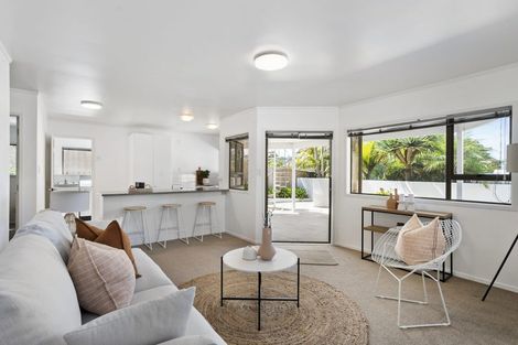 Photo of property in 59 East Coast Road, Castor Bay, Auckland, 0620