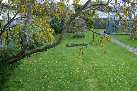 Photo of property in 11 Brook Street, Waiwhetu, Lower Hutt, 5010