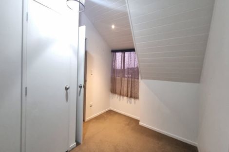 Photo of property in 2/24 Lancaster Road, Beach Haven, Auckland, 0626