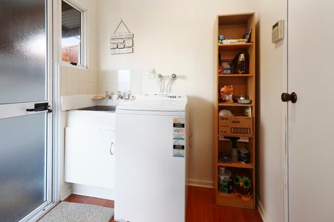 Photo of property in 2 Bellringer Road, Massey, Auckland, 0614