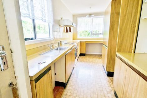 Photo of property in 26 Kirrie Avenue, Te Atatu South, Auckland, 0610