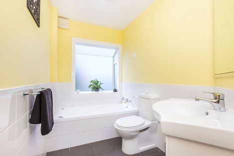 Photo of property in 131 Akaroa Drive, Maupuia, Wellington, 6022