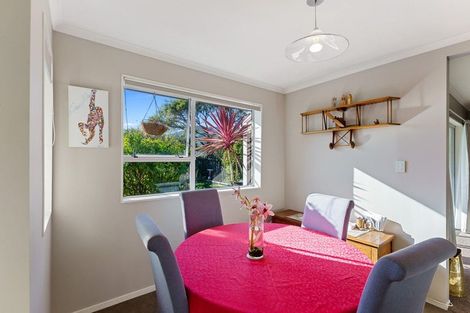 Photo of property in 29 Kapanui Road, Waikanae, 5036