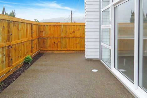 Photo of property in 2a Delaney Drive, Stokes Valley, Lower Hutt, 5019