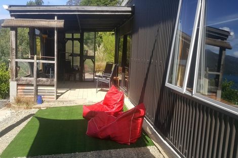 Photo of property in 59 Tirimoana Terrace, Anakiwa, Picton, 7281