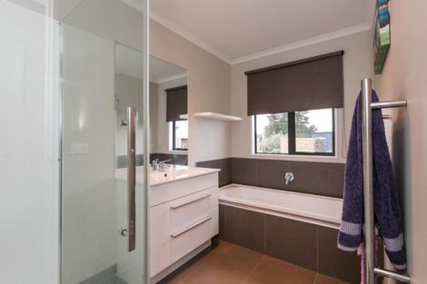 Photo of property in 3 Matapiro Road, Crownthorpe, Hastings, 4179