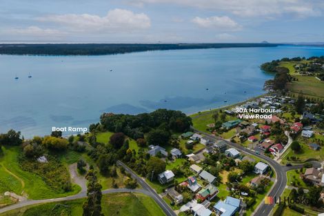 Photo of property in 30a Harbour View Road, Tahawai, Katikati, 3170