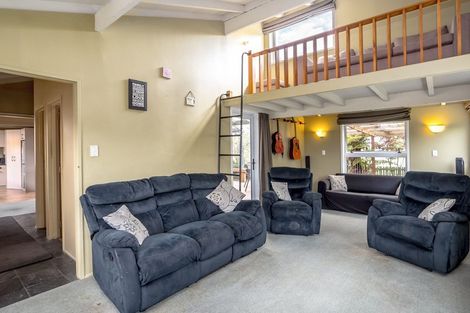 Photo of property in 6 Totara Place, Pahiatua, 4910