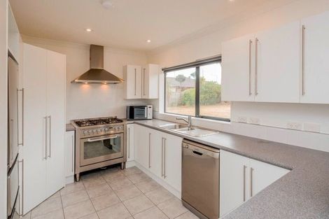 Photo of property in 62 The Drive, Paraparaumu Beach, Paraparaumu, 5032