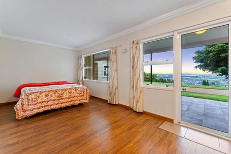 Photo of property in 190 Redoubt Road, Flat Bush, Auckland, 2019