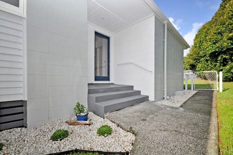 Photo of property in 35 Matai Street, Waiuku, 2123