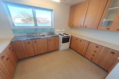 Photo of property in 6 Blairdon Place, Bishopdale, Christchurch, 8053