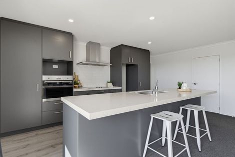 Photo of property in 47 Kotiate Street, Papamoa, 3118