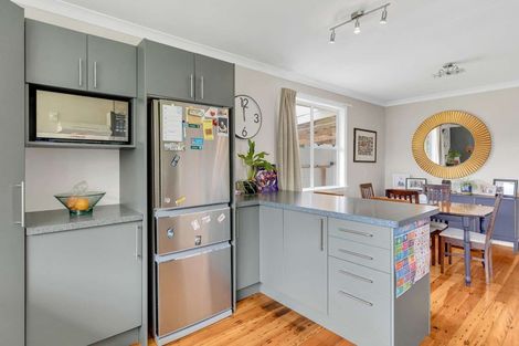 Photo of property in 41a Avenue Road, Foxton, 4814