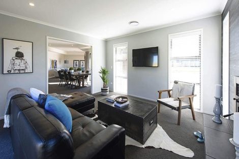 Photo of property in 32 Riverstone Drive, Welcome Bay, Tauranga, 3112