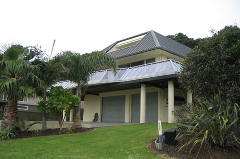 Photo of property in 5 Kotare Drive, Coopers Beach, 0420