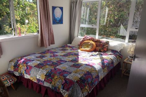 Photo of property in 26 Claverdon Drive, Massey, Auckland, 0614