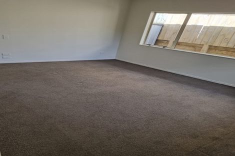 Photo of property in 1/7 Thurston Place, Bucklands Beach, Auckland, 2012