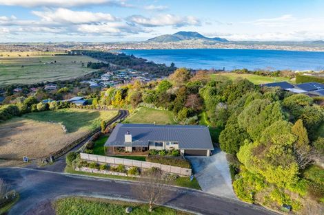 Photo of property in 108 Acacia Heights Drive, Acacia Bay, Taupo, 3385