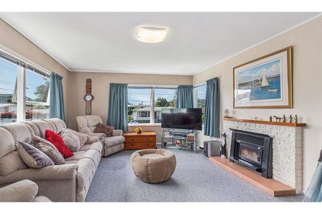 Photo of property in 34 Levesque Street, Birkdale, Auckland, 0626