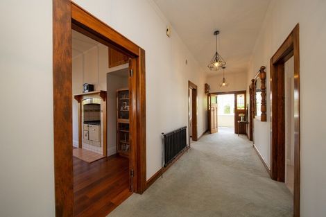 Photo of property in 15 Wellington Street, Feilding, 4702