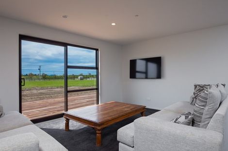 Photo of property in 28 Hardings Road, Riverlands, Blenheim, 7274