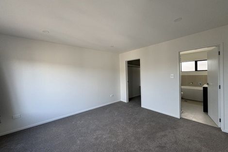 Photo of property in 16 Elegant Lane, Ranui, Auckland, 0612