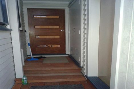 Photo of property in 3 Oswald Crescent, Paparangi, Wellington, 6037