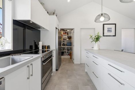 Photo of property in 13 Franks Place, Outram, 9019