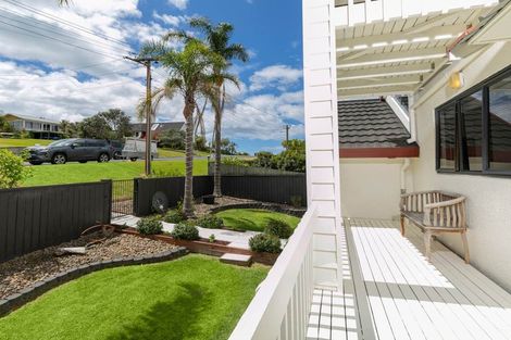 Photo of property in 15 East Avenue, Manly, Whangaparaoa, 0930