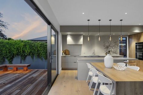 Photo of property in 69 Tomes Road, St Albans, Christchurch, 8052