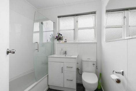 Photo of property in 71 Sladden Street, Naenae, Lower Hutt, 5011