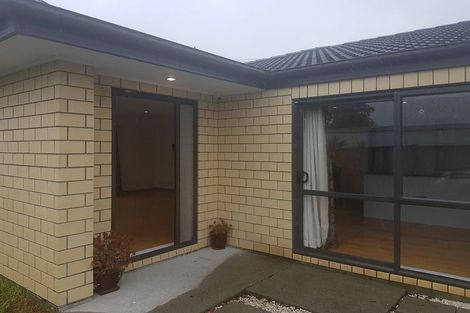 Photo of property in 79a Stanley Road, Glenfield, Auckland, 0629