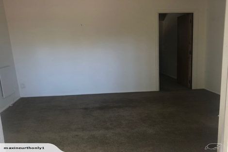 Photo of property in 10 Old Pine Valley Road, Dairy Flat, Silverdale, 0992